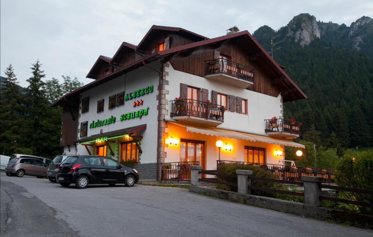 Albergo Ristorante Scanapa Castione della Presolana Dış mekan fotoğraf