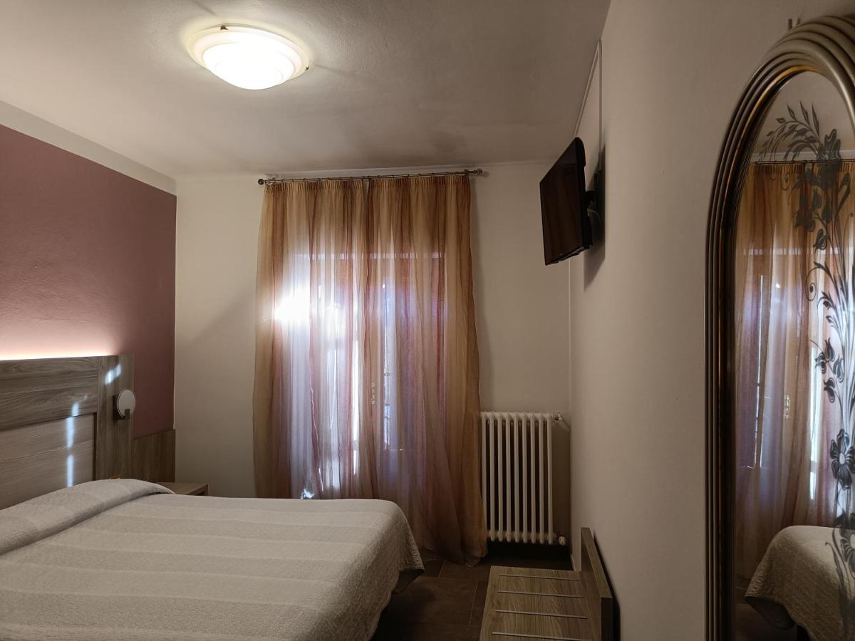 Albergo Ristorante Scanapa Castione della Presolana Dış mekan fotoğraf