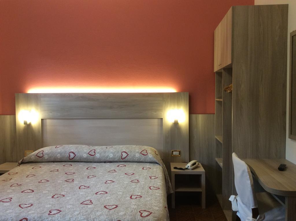 Albergo Ristorante Scanapa Castione della Presolana Dış mekan fotoğraf